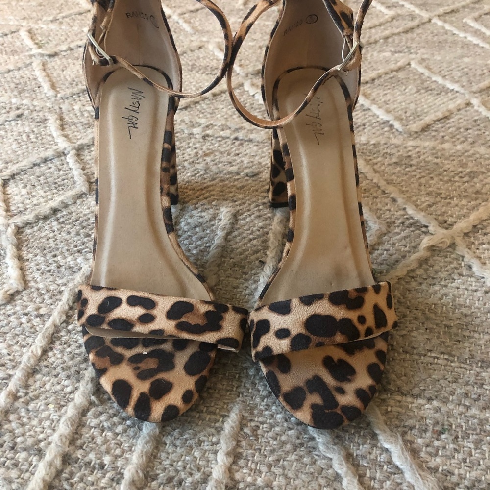 Leopard heels